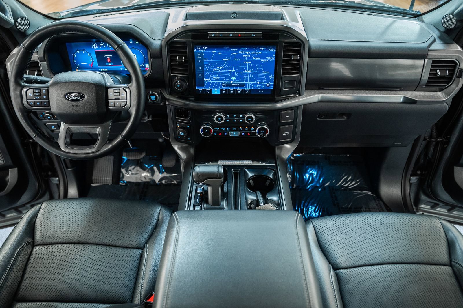 Certified 2024 Ford F150 Lariat image 27