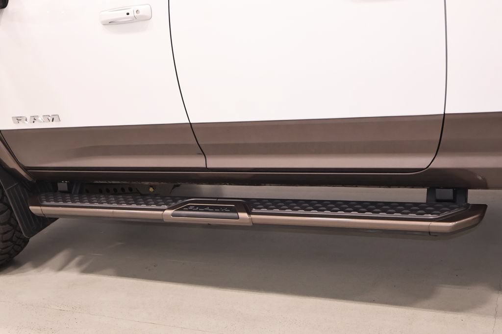 Used 2024 RAM 3500 Limited w/ Towing Technology Group AWD/4WD image 47