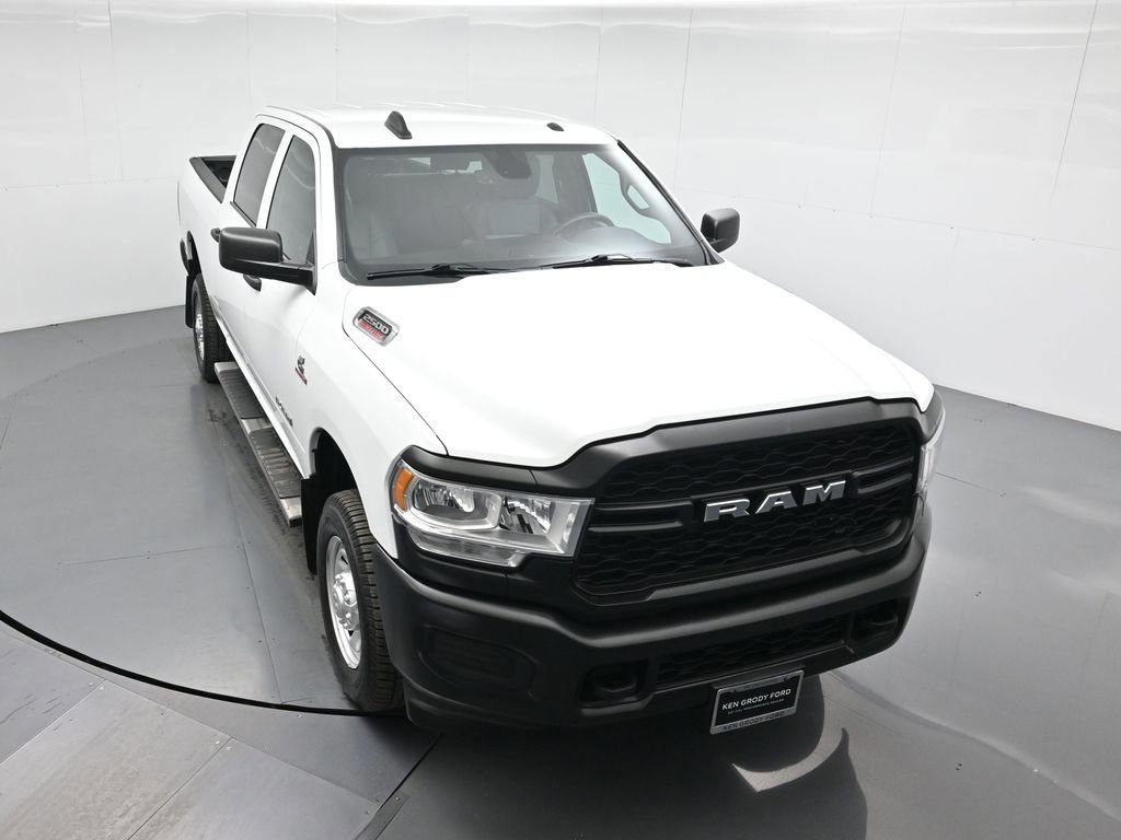 Used 2022 RAM 2500 Tradesman w/ Convenience Group image 4