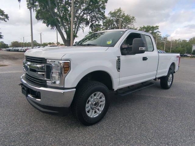 Certified 2019 Ford F250 XL w/ STX Appearance Package image 9