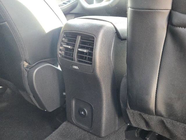 Certified 2025 Ford Escape ST-Line Select AWD/4WD image 10