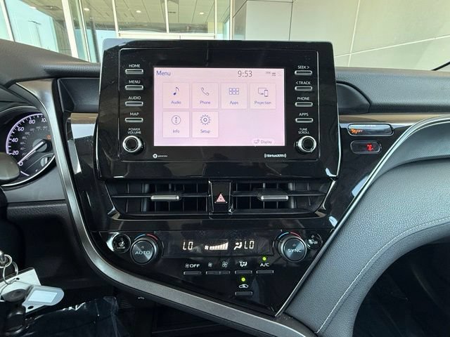 Used 2022 Toyota Camry SE FWD image 24