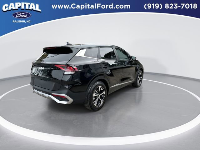 Used 2023 Kia Sportage EX image 6