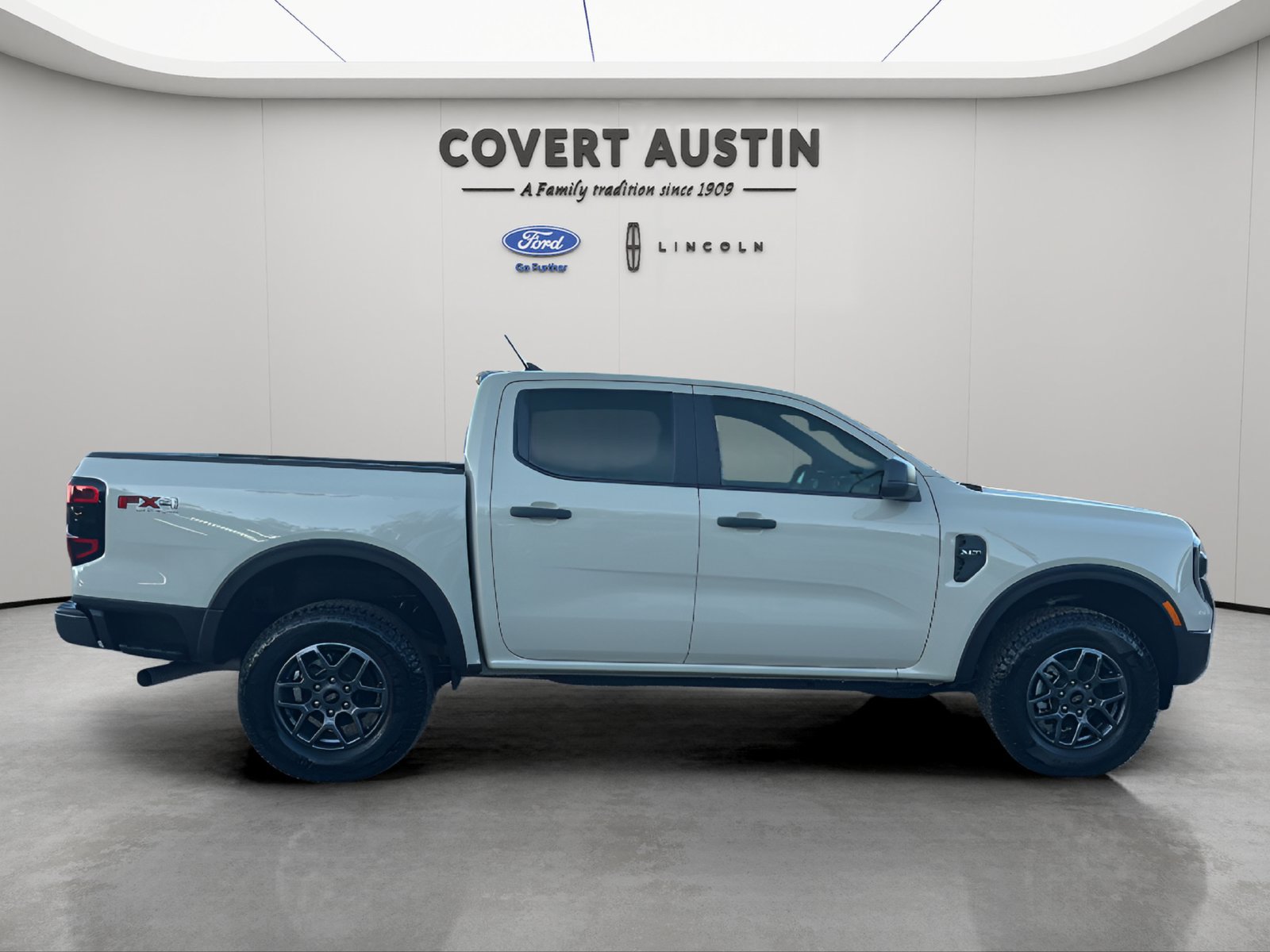 Certified 2025 Ford Ranger XLT w/ FX4 Off-Road Package AWD/4WD image 6