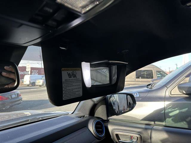 Used 2022 Toyota Tacoma Limited image 40