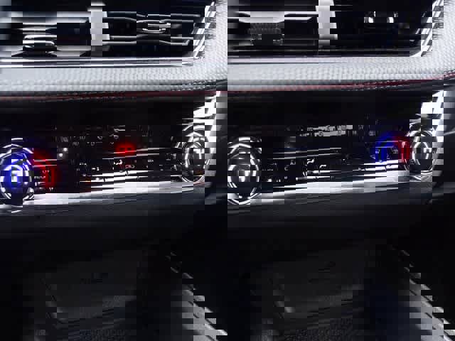 Used 2025 Chevrolet Equinox RS w/ Safety and Technology Package image 24