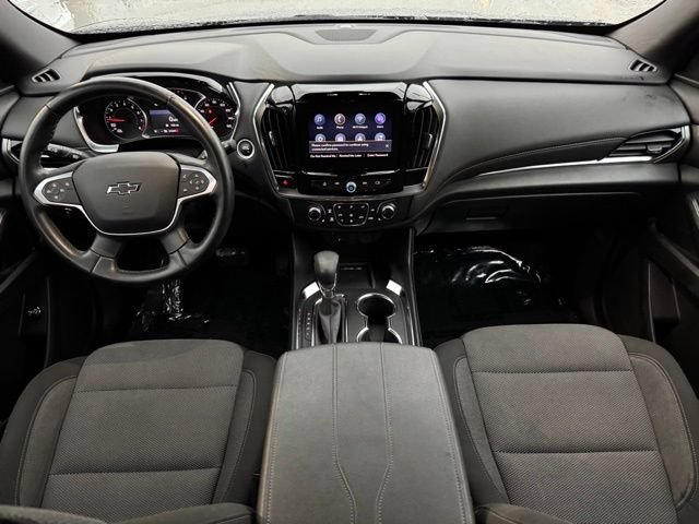 Used 2023 Chevrolet Traverse LT w/ Midnight/Sport Edition AWD/4WD image 12