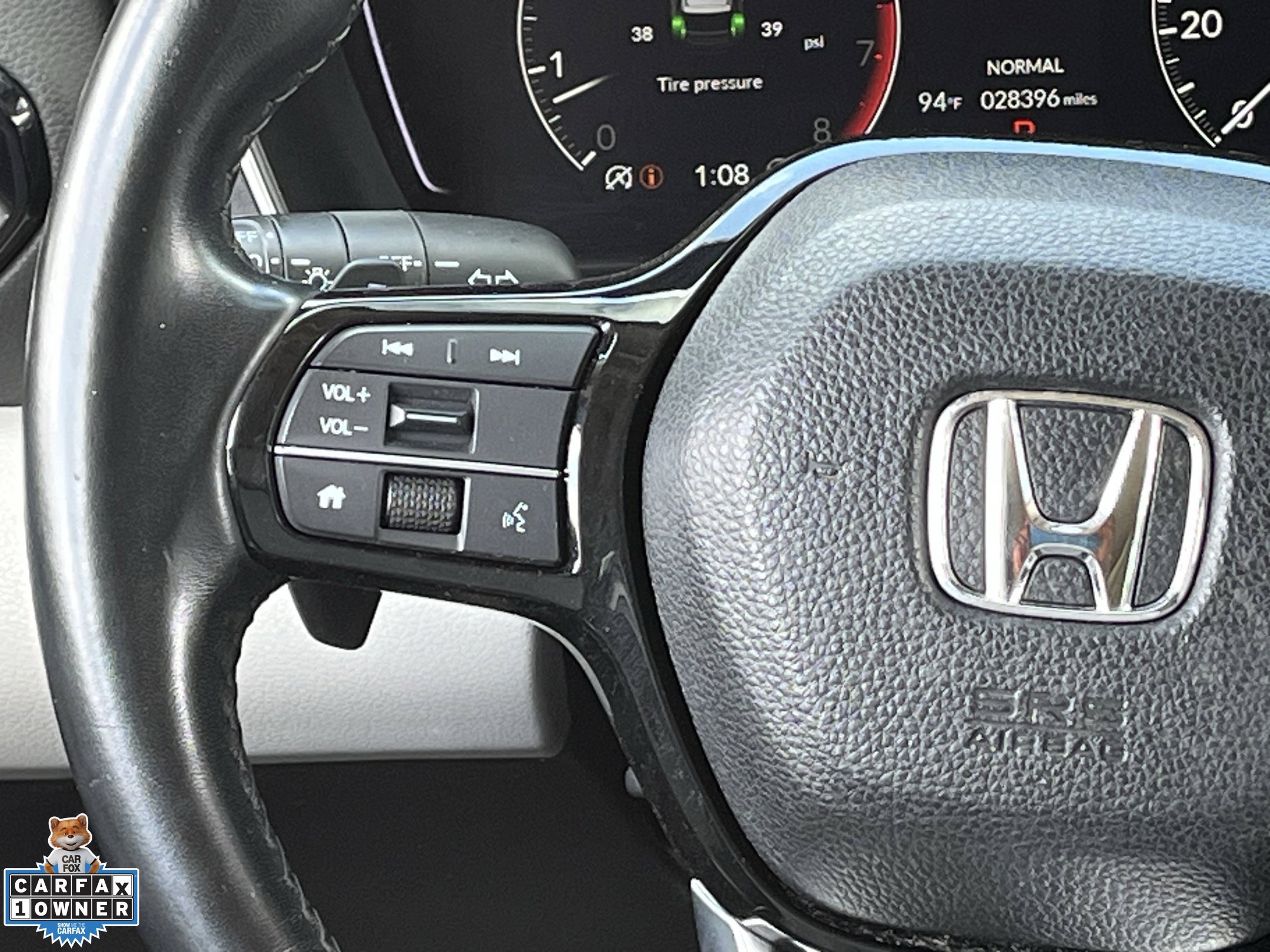 Used 2023 Honda Pilot Touring image 14