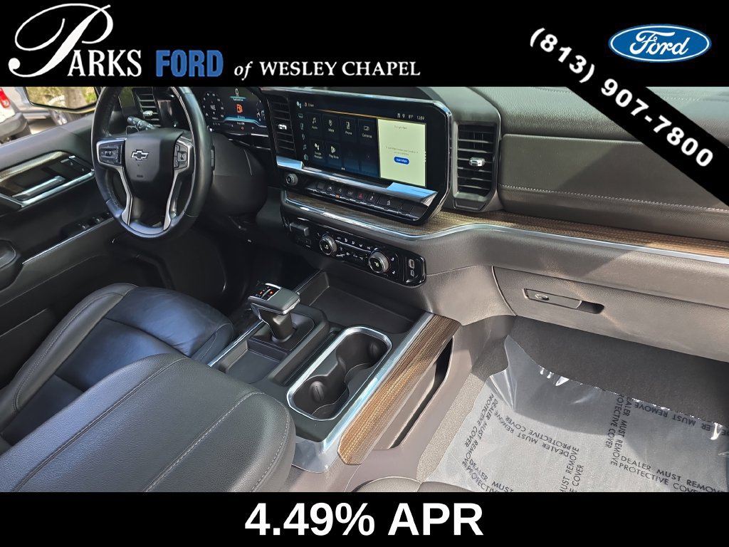 Used 2024 Chevrolet Silverado 1500 LT Trail Boss w/ Convenience Package II AWD/4WD image 10