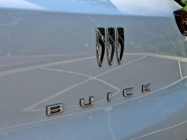 Used 2024 Buick Encore GX Sport Touring FWD image 28