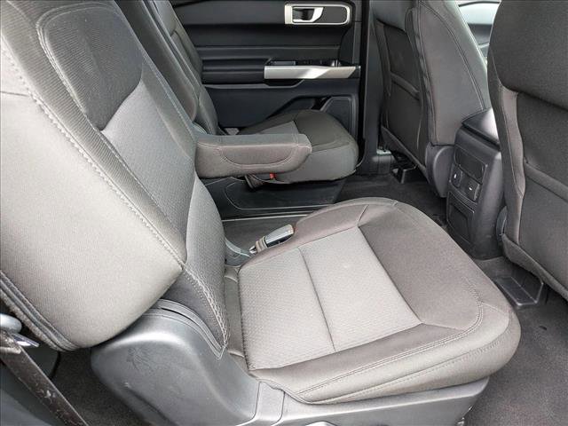 Certified 2023 Ford Explorer XLT RWD image 18