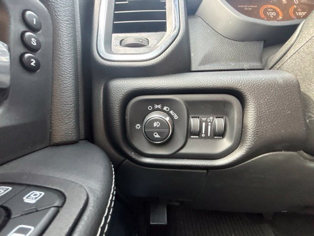 Used 2025 RAM 3500 Laramie w/ Night Edition AWD/4WD image 32