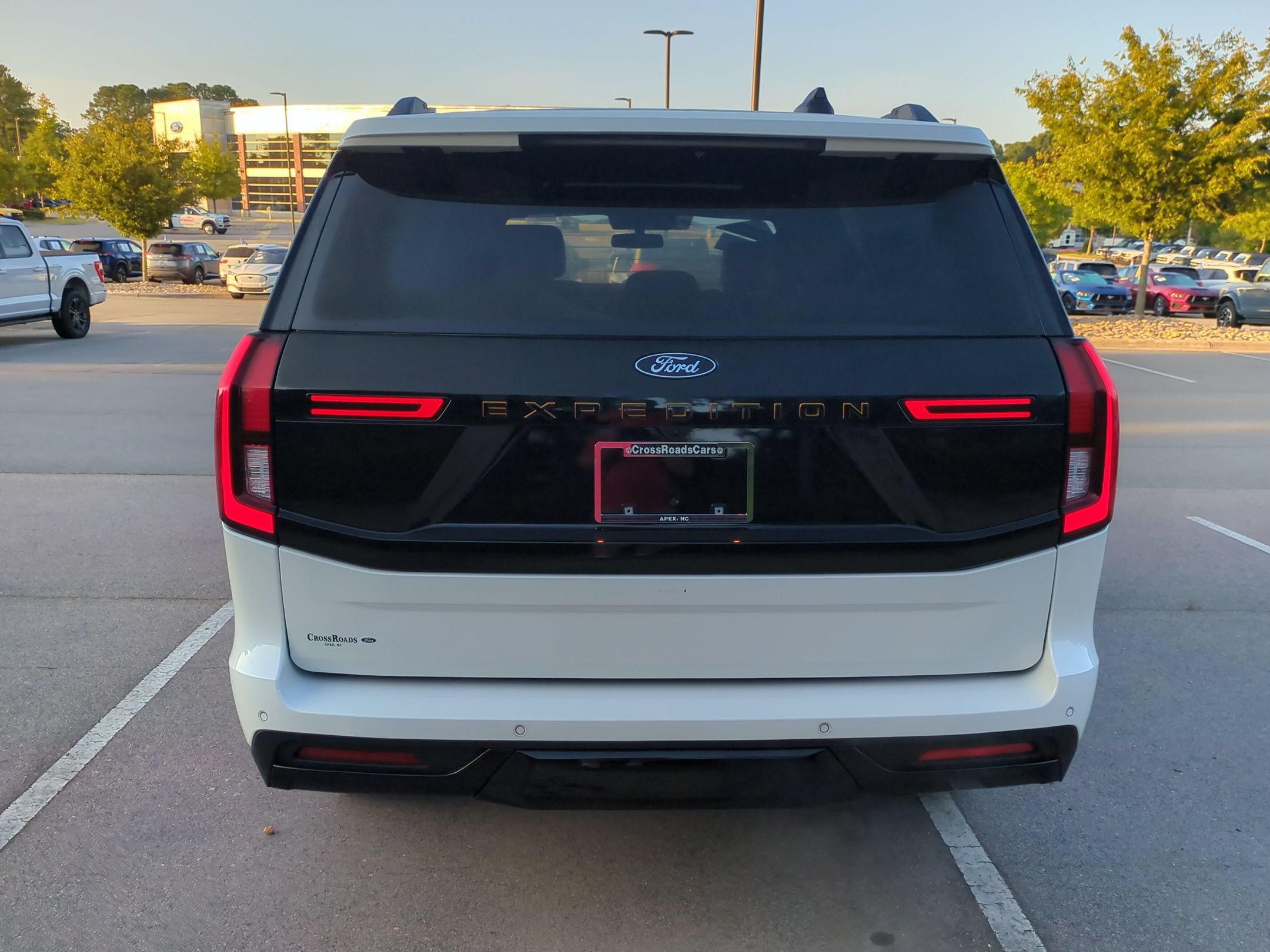 Certified 2025 Ford Expedition Tremor AWD/4WD image 5