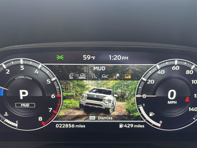 Used 2024 Mitsubishi Outlander SE AWD/4WD image 29