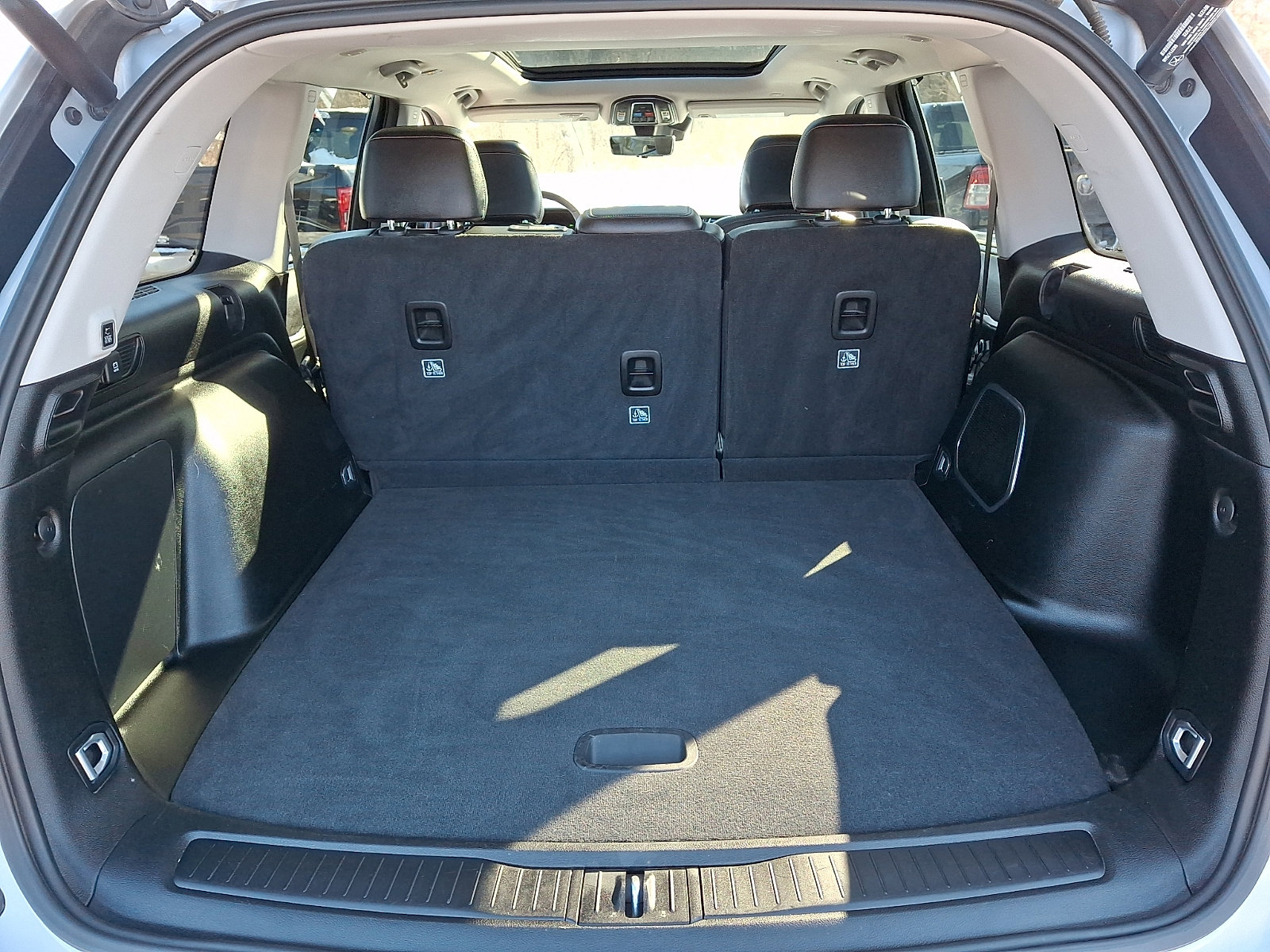 Used 2022 Jeep Grand Cherokee Limited 4xe w/ Luxury Tech Group II image 30