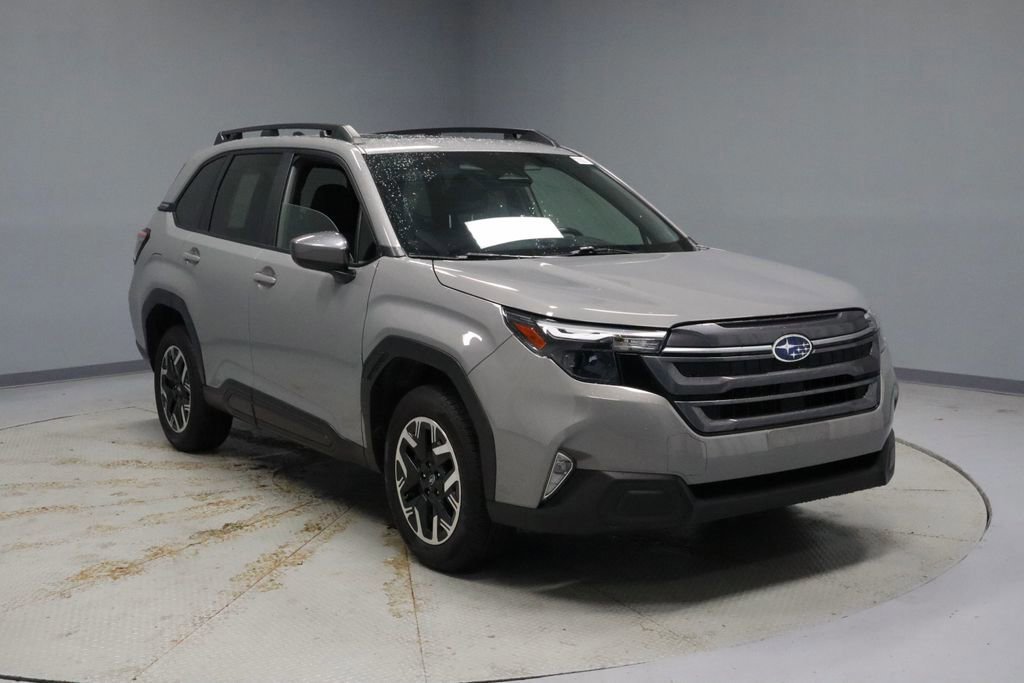 Used 2025 Subaru Forester Premium w/ Convenience Package #1 image 7