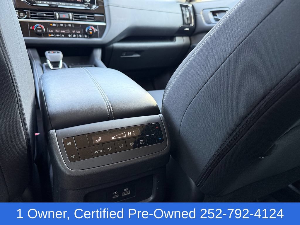 Used 2025 Nissan Pathfinder SV AWD/4WD image 24