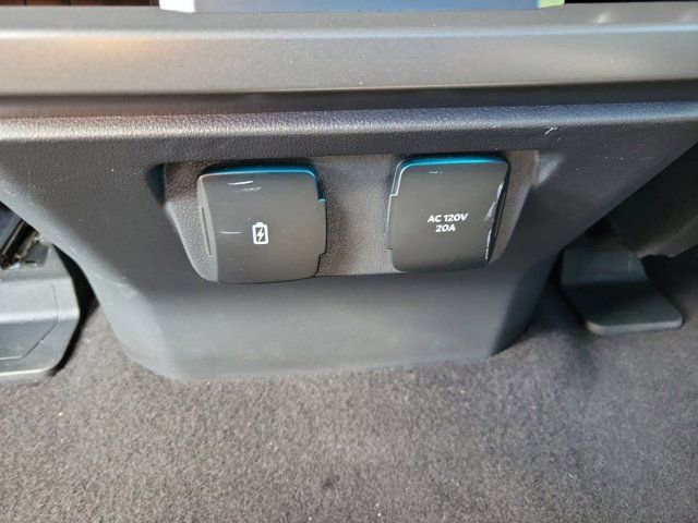 Certified 2024 Ford F150 XLT w/ Equipment Group 302A MID image 16