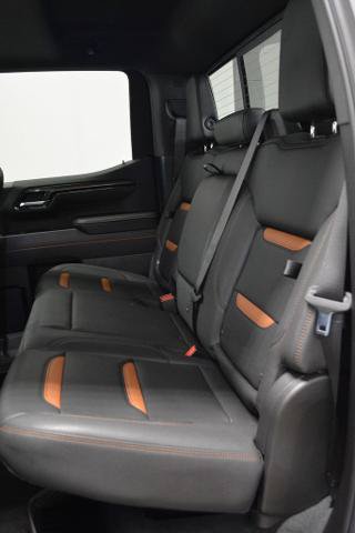 Used 2025 GMC Sierra 1500 AT4 w/ AT4 Premium Package AWD/4WD image 16