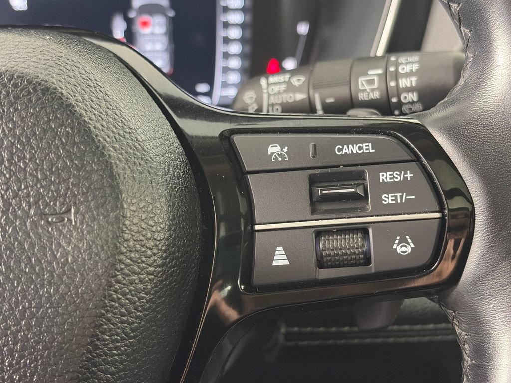 Used 2023 Honda Pilot Elite image 18