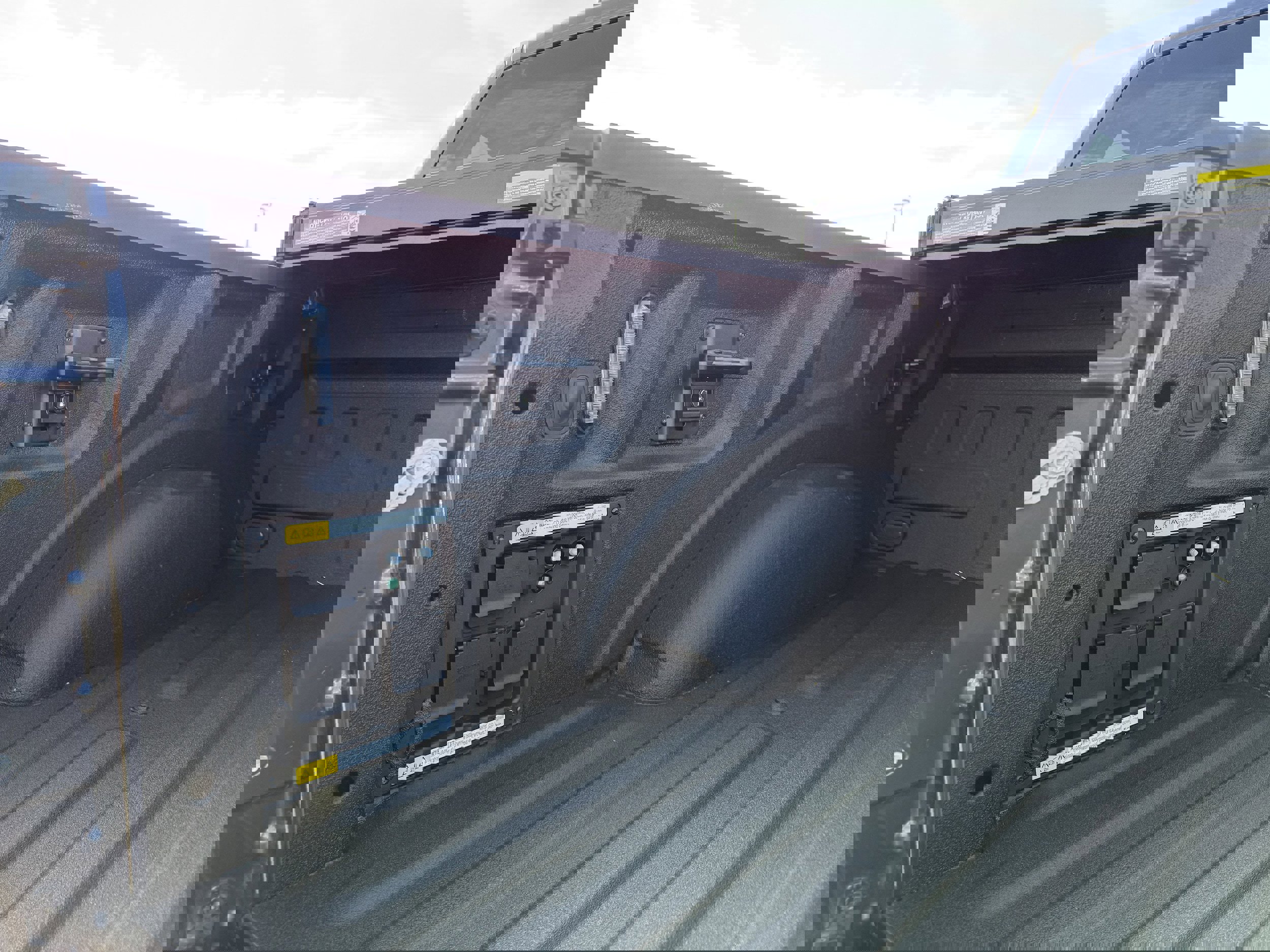 Certified 2022 Ford F150 Lariat w/ Equipment Group 502A High image 13