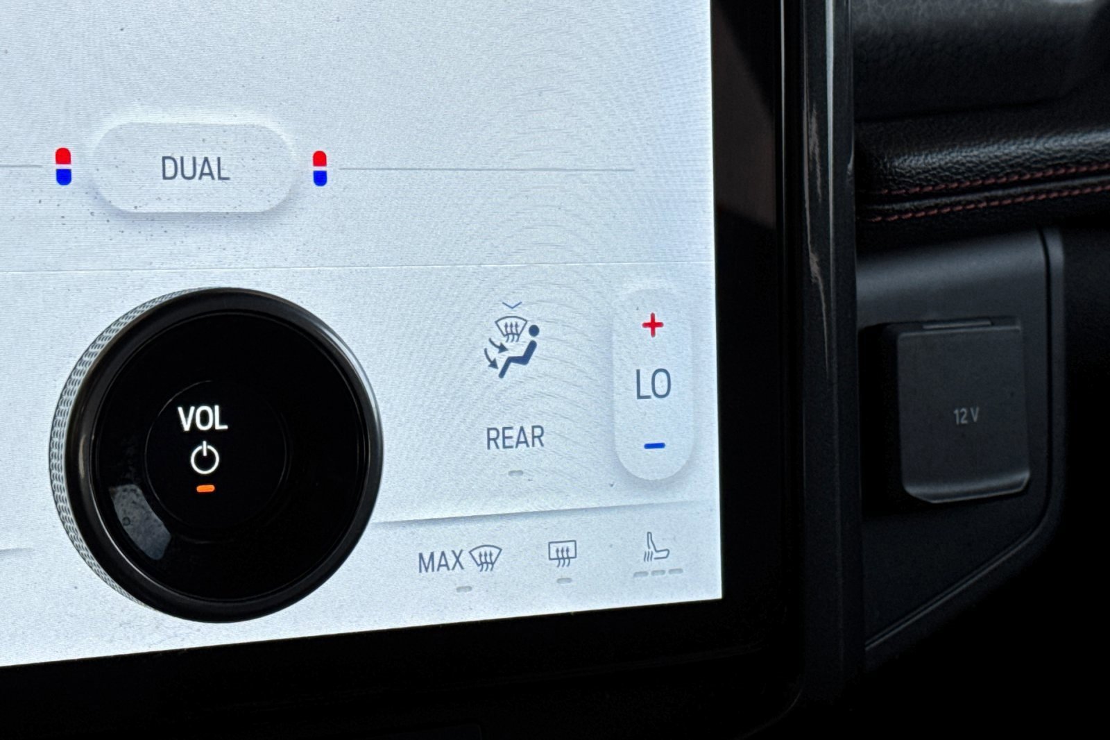 Certified 2022 Ford Expedition Limited image 31