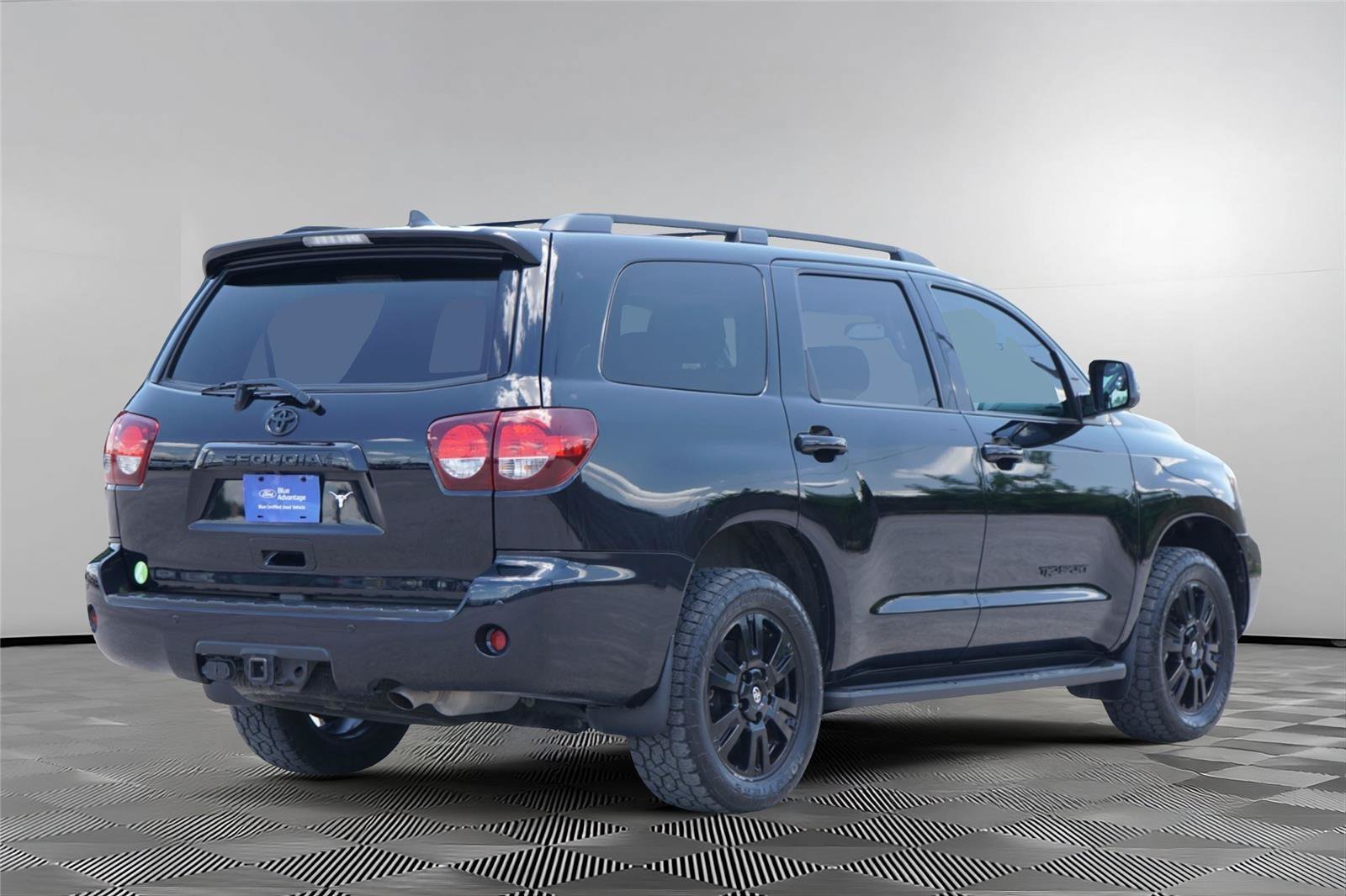 Used 2021 Toyota Sequoia TRD Sport w/ TRD Sport Premium Package AWD/4WD image 5