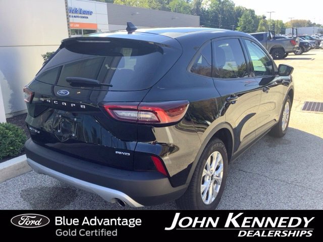 Certified 2025 Ford Escape Active AWD/4WD image 3
