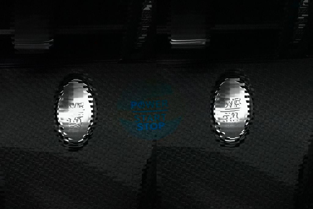 Certified 2025 Ford Mustang Mach-E Premium image 21