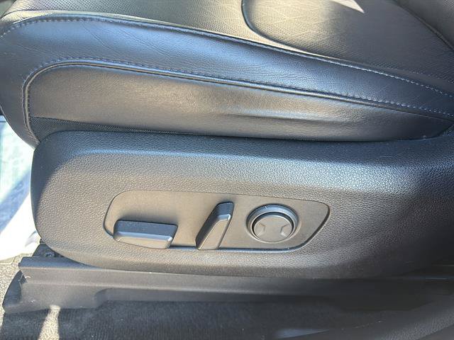 Used 2022 Kia Carnival EX FWD image 12