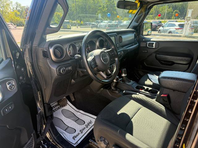 Used 2020 Jeep Gladiator Sport w/ Quick Order Package 24S AWD/4WD image 8