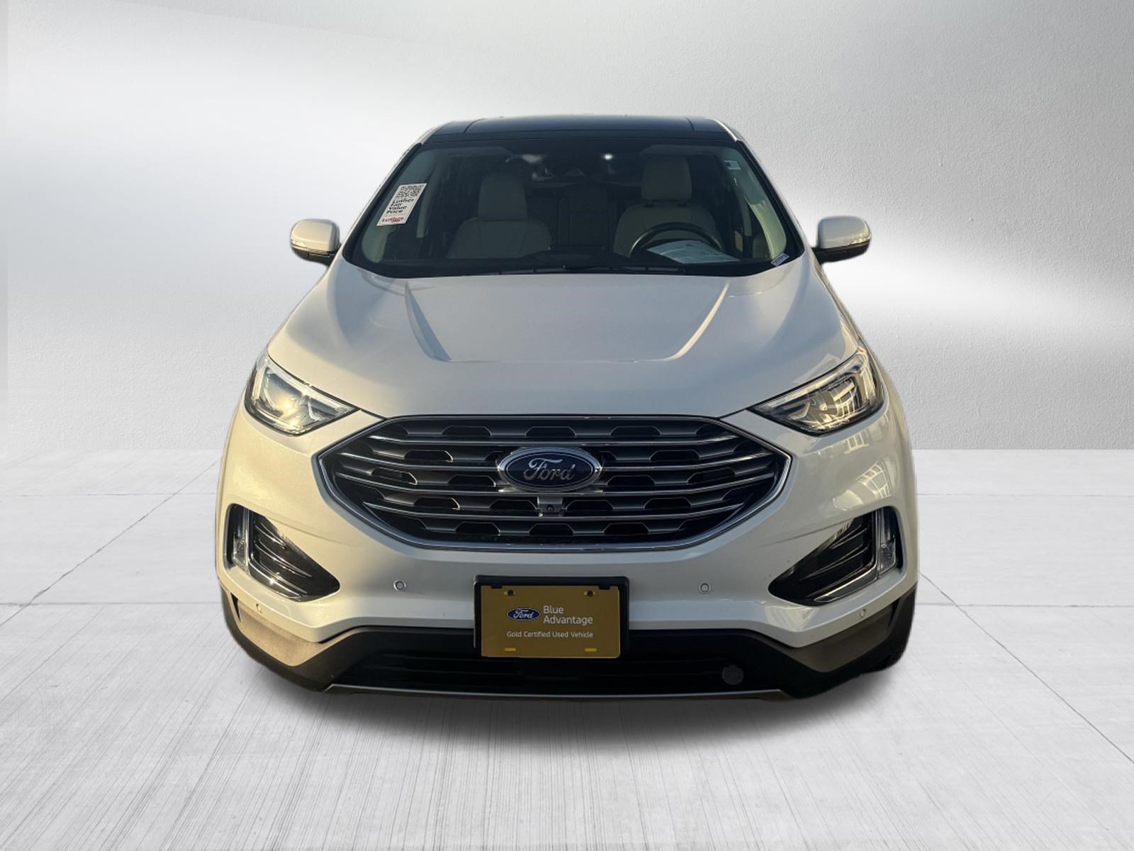 Certified 2022 Ford Edge Titanium w/ Equipment Group 301A AWD/4WD image 2