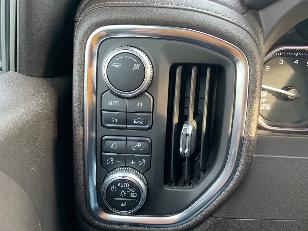 Used 2019 GMC Sierra 1500 SLT w/ SLT Premium Package image 9