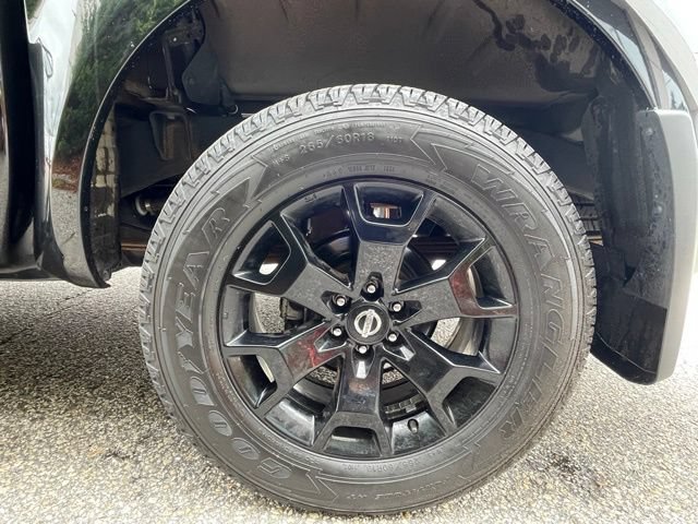 Used 2021 Nissan Frontier SV w/ Midnight Edition Floor Mats AWD/4WD image 9