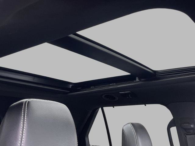 Certified 2022 Ford Explorer ST w/ Equipment Group 401A image 18