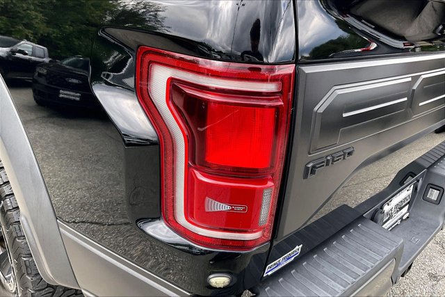 Certified 2018 Ford F150 Raptor w/ Equipment Group 802A Luxury AWD/4WD image 27
