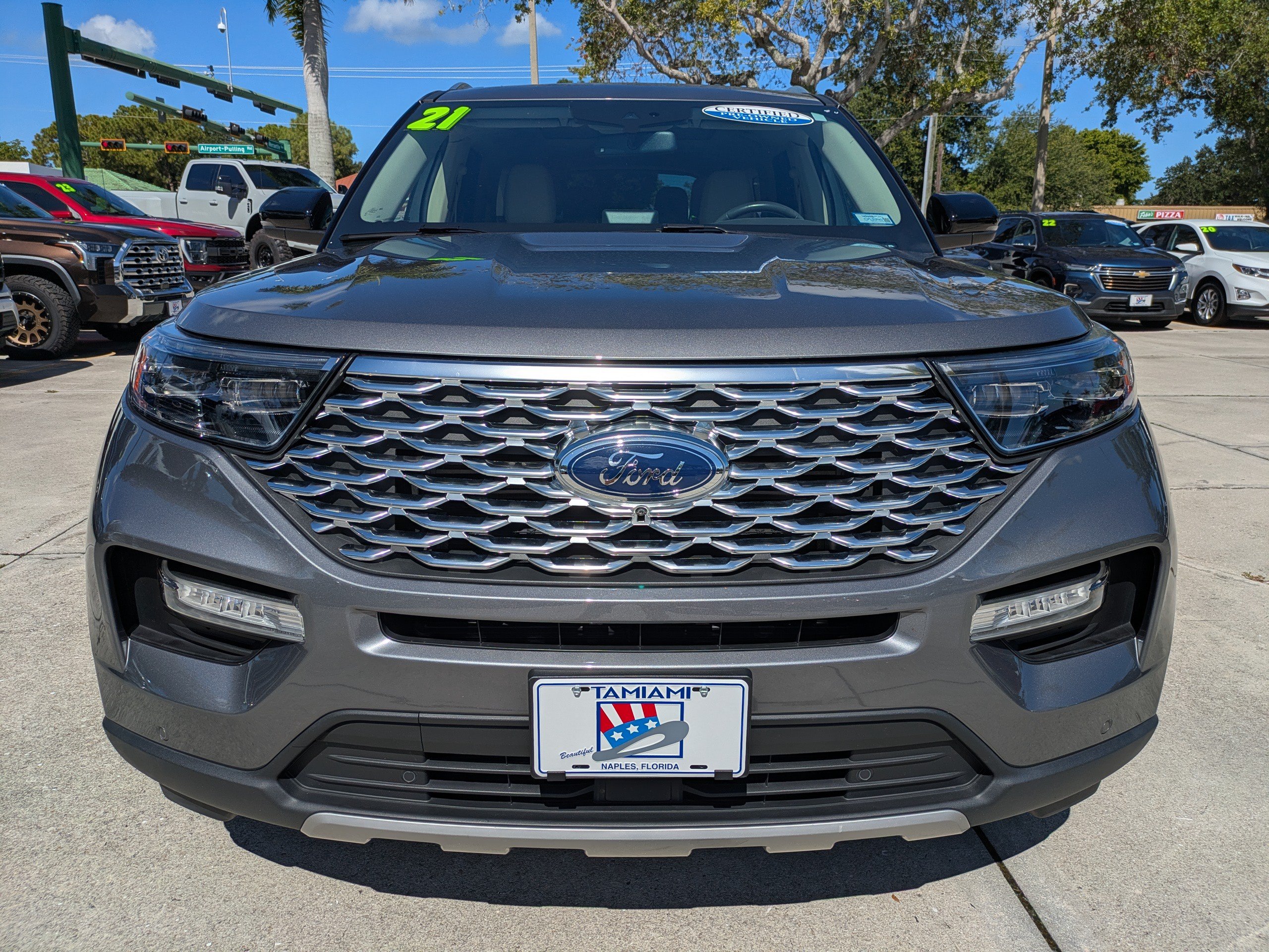 Certified 2021 Ford Explorer Platinum w/ Equipment Group 601A AWD/4WD image 8
