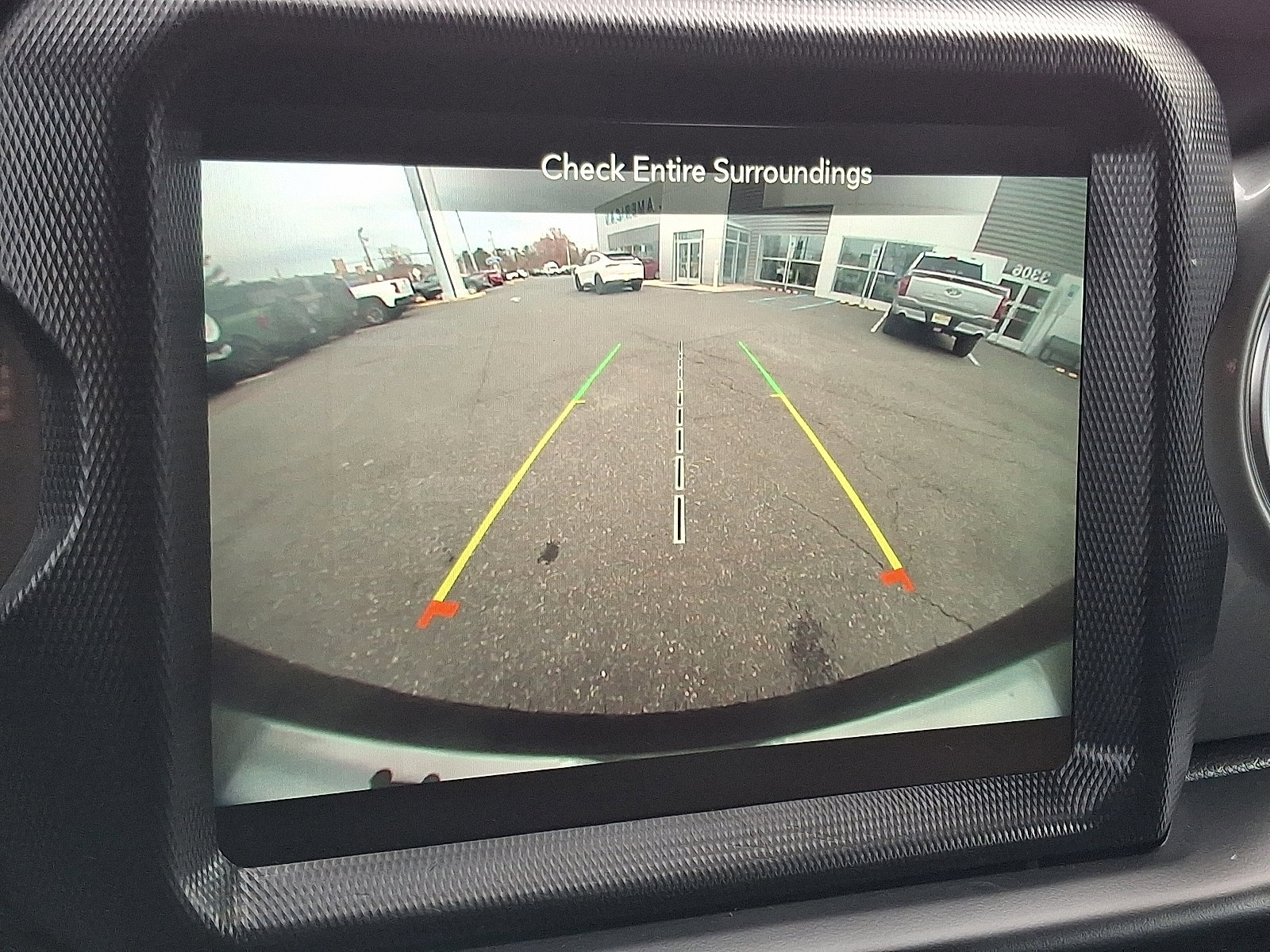 Used 2023 Jeep Wrangler Sahara image 24