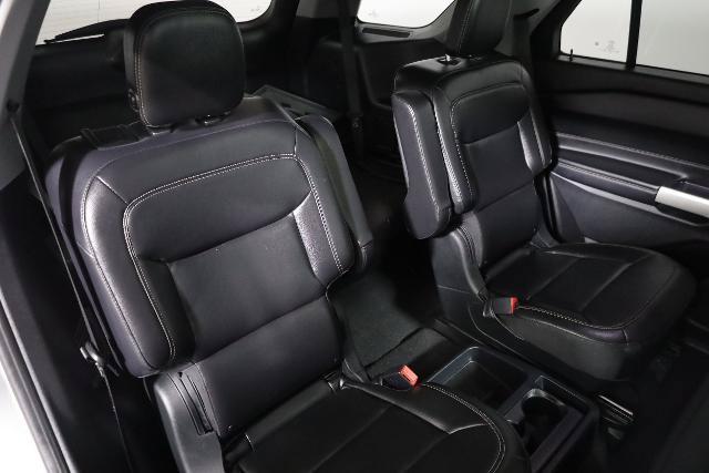 Certified 2020 Ford Explorer XLT w/ Equipment Group 202A AWD/4WD image 10
