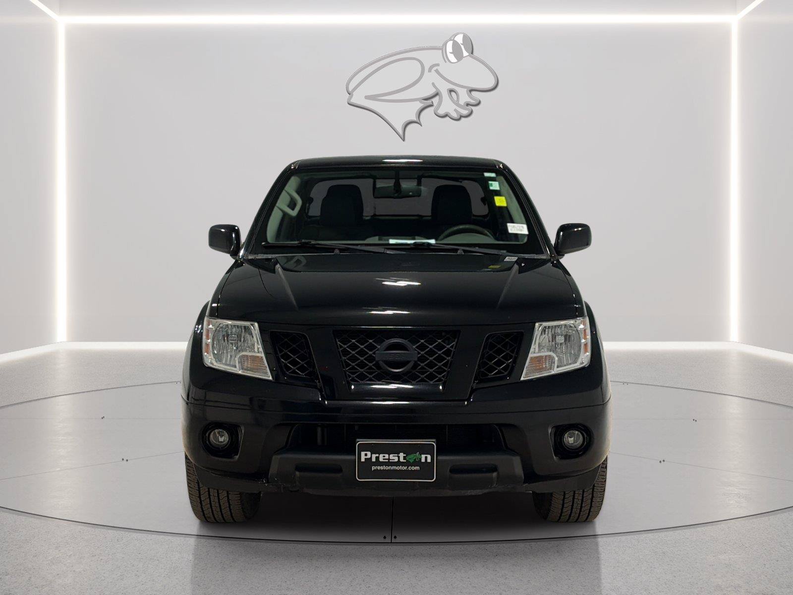 Used 2021 Nissan Frontier SV w/ Midnight Edition Floor Mats AWD/4WD image 8