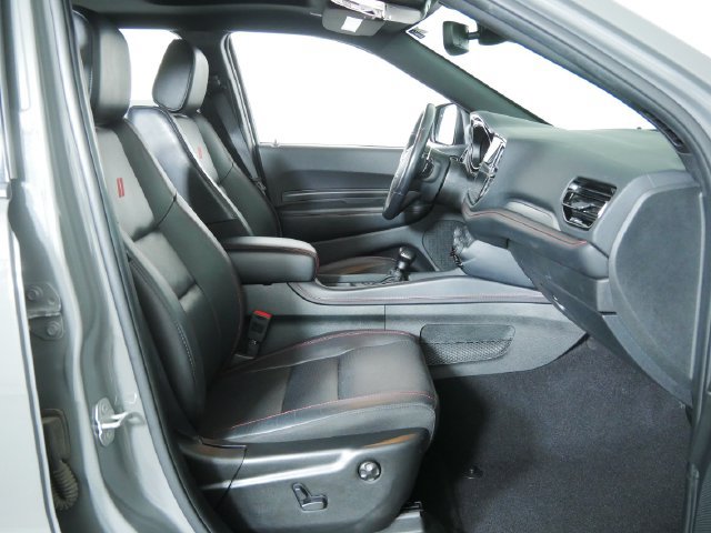 Used 2025 Dodge Durango GT AWD/4WD image 13