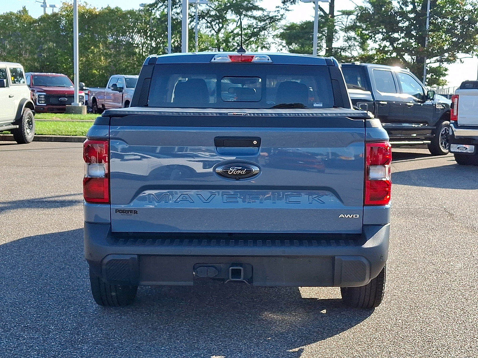 Certified 2024 Ford Maverick Lariat w/ Black Appearance Package AWD/4WD image 9