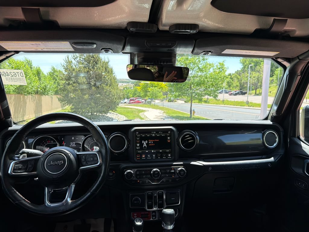 Used 2021 Jeep Wrangler Unlimited Rubicon AWD/4WD image 19
