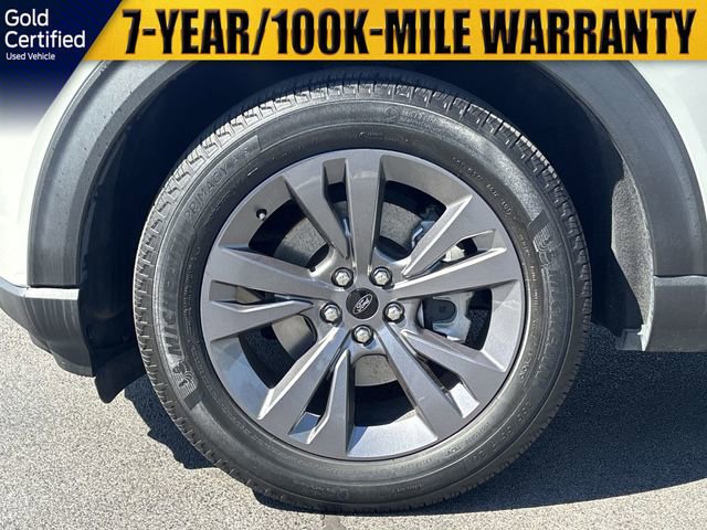 Certified 2024 Ford Explorer XLT w/ Equipment Group 202A image 19