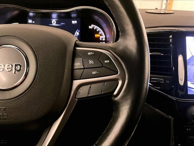 Used 2019 Jeep Grand Cherokee Limited AWD/4WD image 18