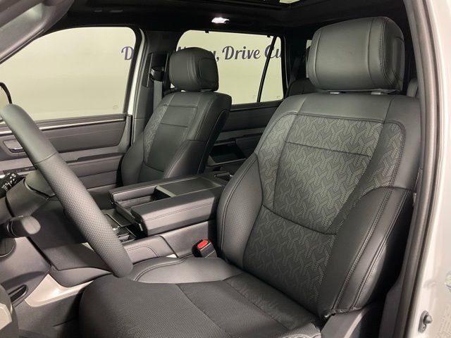 Used 2025 Toyota Sequoia Platinum image 14