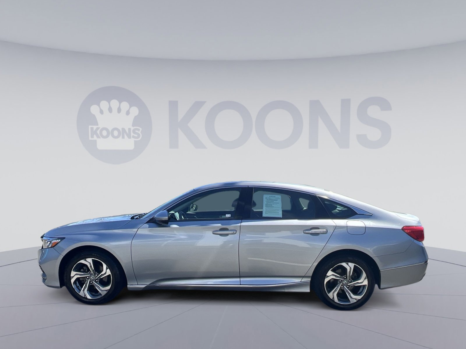 Used 2019 Honda Accord EX image 2