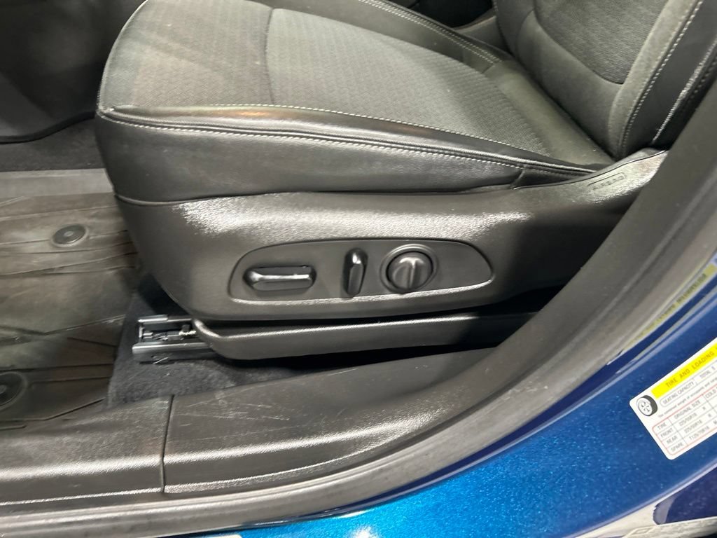 Used 2021 Buick Encore GX Select w/ Experience Buick Package AWD/4WD image 12