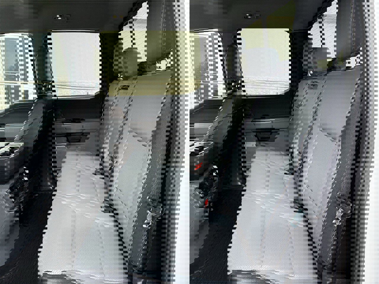 Certified 2023 Ford F150 Lariat image 26