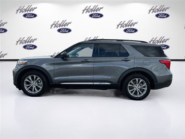 Certified 2023 Ford Explorer XLT w/ Equipment Group 202A RWD image 5